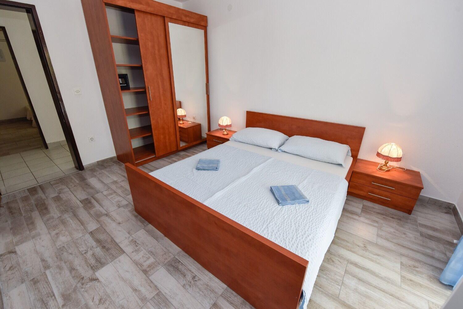 Apartments Mark - 200 M From Sea Novalja Exterior photo