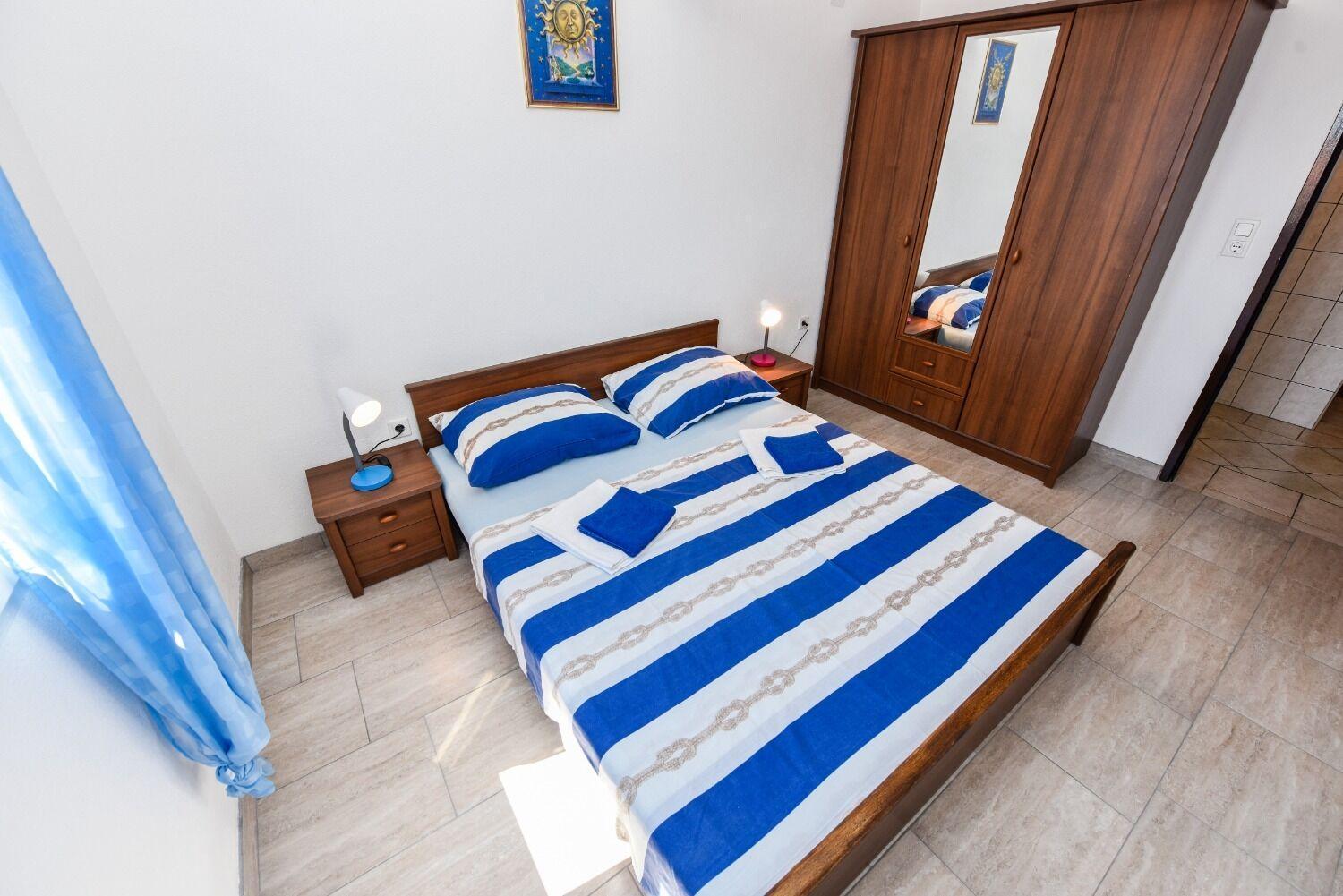 Apartments Mark - 200 M From Sea Novalja Exterior photo